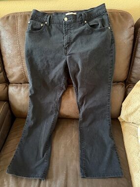 Levi's Relaxed Bootcut Jeans in Black